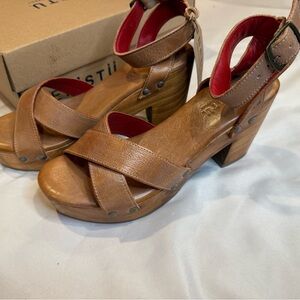 Bed Stu Tan Leather Heeled Sandals